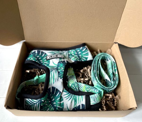 Boxed Tropical Set